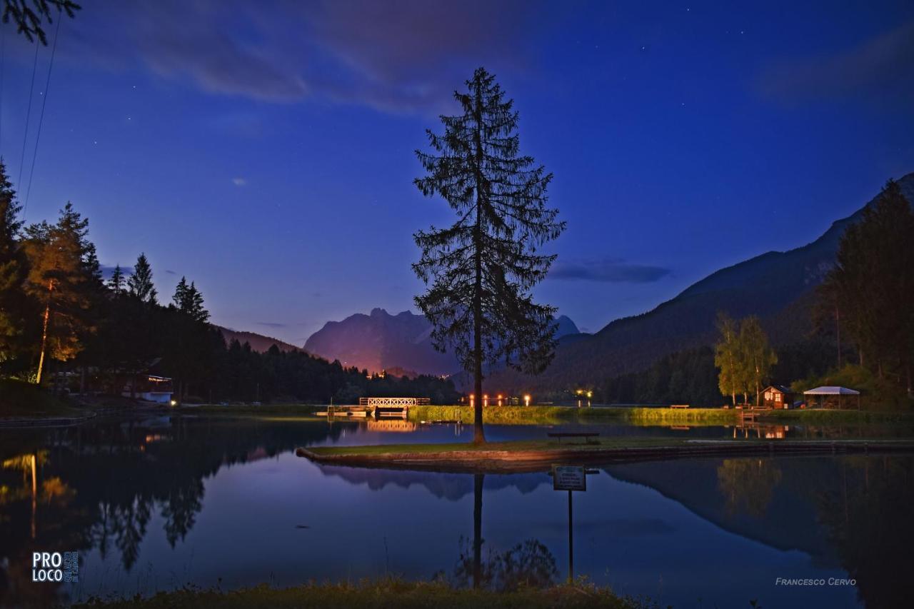 Готель Lunga Via Delle Dolomiti Calalzo di Cadore Екстер'єр фото